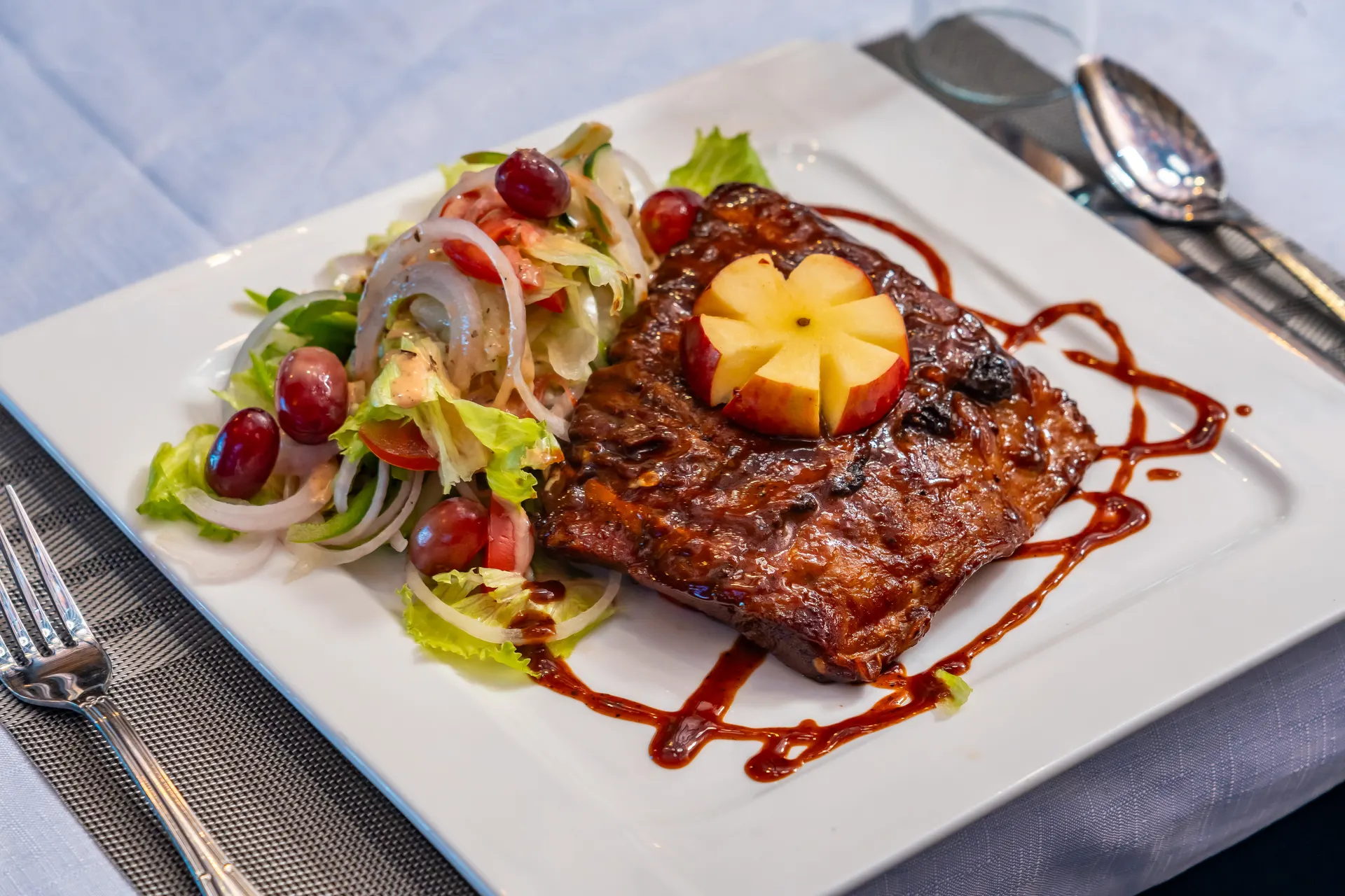 Restaurant dish