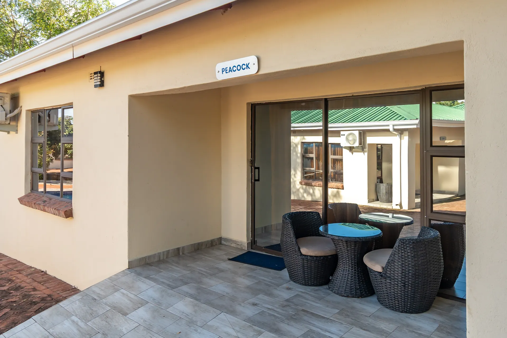 Deluxe Chalet — Elephant Executive Lodges