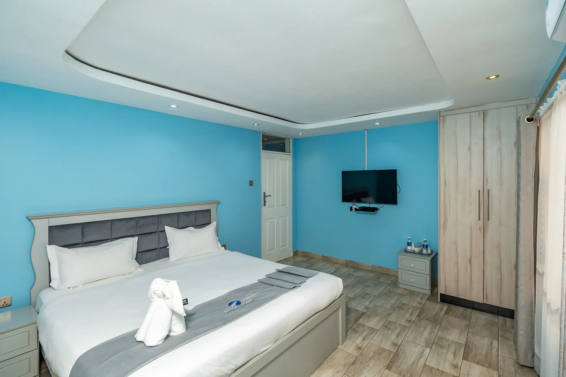 Family Chalet — Elephant Executive Lodges